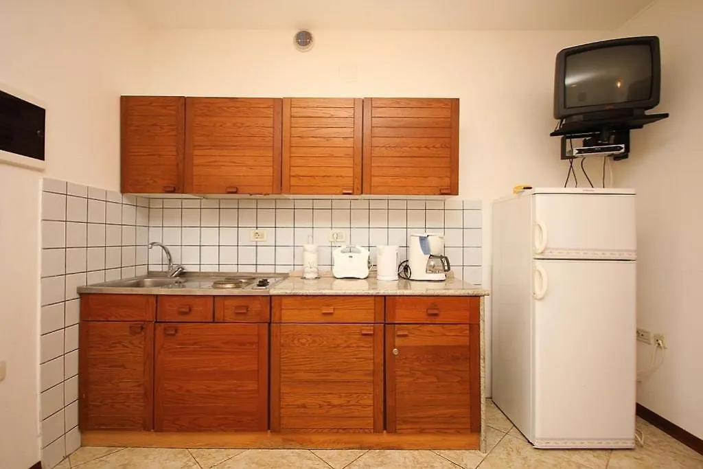 Apartment Ladonja 2 Krnica