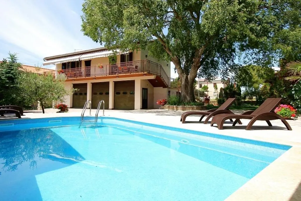 Apartment Ladonja 2 Krnica