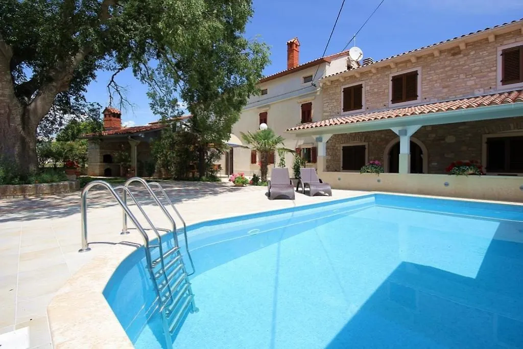 Apartment Ladonja 2 Krnica Croatie